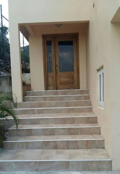 A Lovely Jamaican Get-Away Kingston Apartment