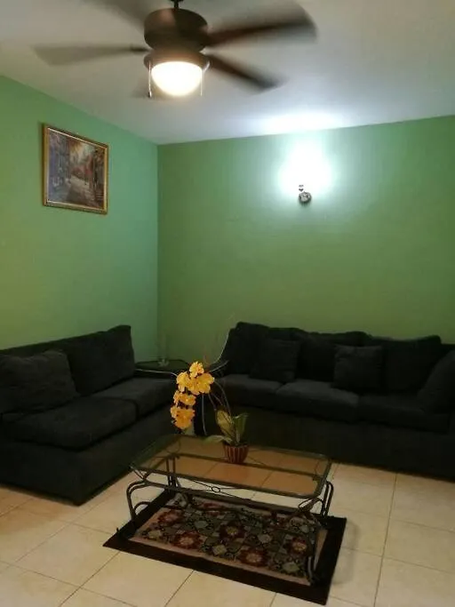 A Lovely Jamaican Get-Away Kingston Apartment
